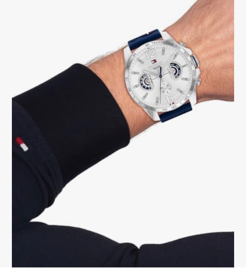Tommy Hilfiger Montre Analogique Multifonction Quartz pour Hommes avec Bracelet en Silicone
